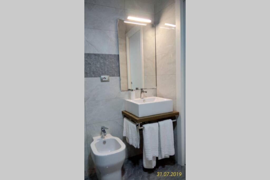 Domus Elegans In Centro Villa Manfredonia Exteriör bild