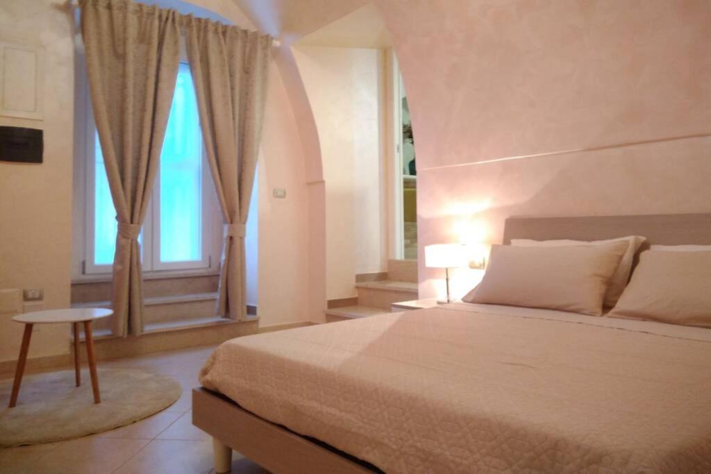 Domus Elegans In Centro Villa Manfredonia Exteriör bild